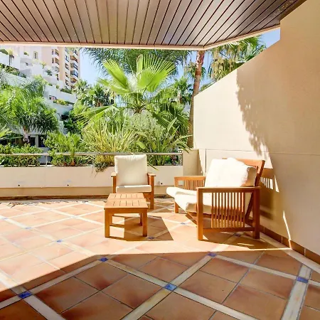 Faro's Fuente Aloha Apartment Marbella