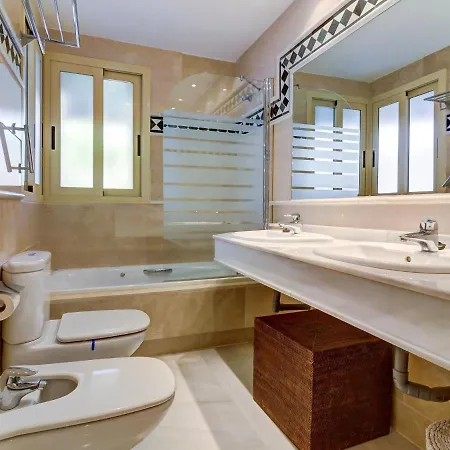 Apartment Faro's Fuente Aloha *